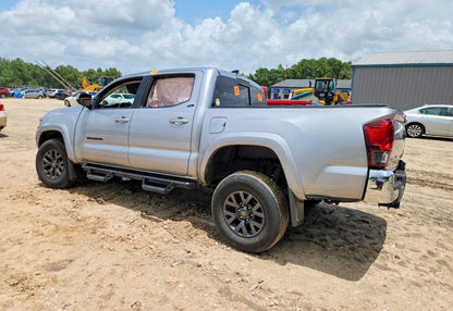 2019 Toyota Tacoma SR5 V6 - 3TMAZ5CN3KM079341 photo 2