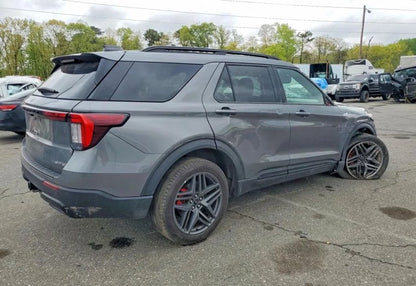 2025 Ford Explorer ST-Line - 1FMUK8KH5SGB37860 photo 4