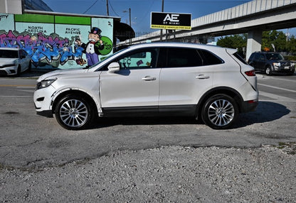 2017 Lincoln MKC Reserve Sport Utility 4D - 5LMCJ3C92HUL11058 photo 21