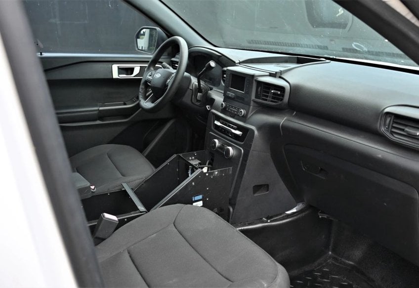 2020 Ford Explorer Police Interceptor Utility - 1FM5K8AB2LGD00175 photo 10
