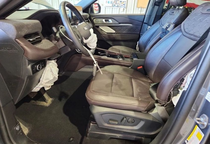 2025 Ford Explorer Platinum - 1FMUK8HH4SGB66807 photo 8
