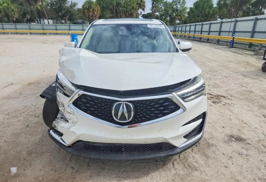 2019 Acura RDX SH-AWD - 5J8TC2H3XKL017874 photo 5