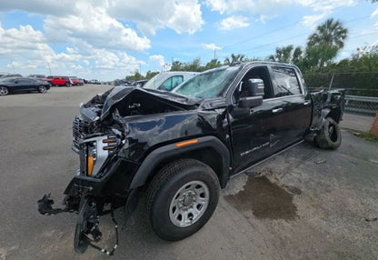 2024 GMC Sierra 3500HD Denali Ultimate - 1GT49YEY7RF336453 photo 2