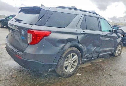 2024 Ford Explorer XLT - 1FMSK7DH4RGA41677 photo 4