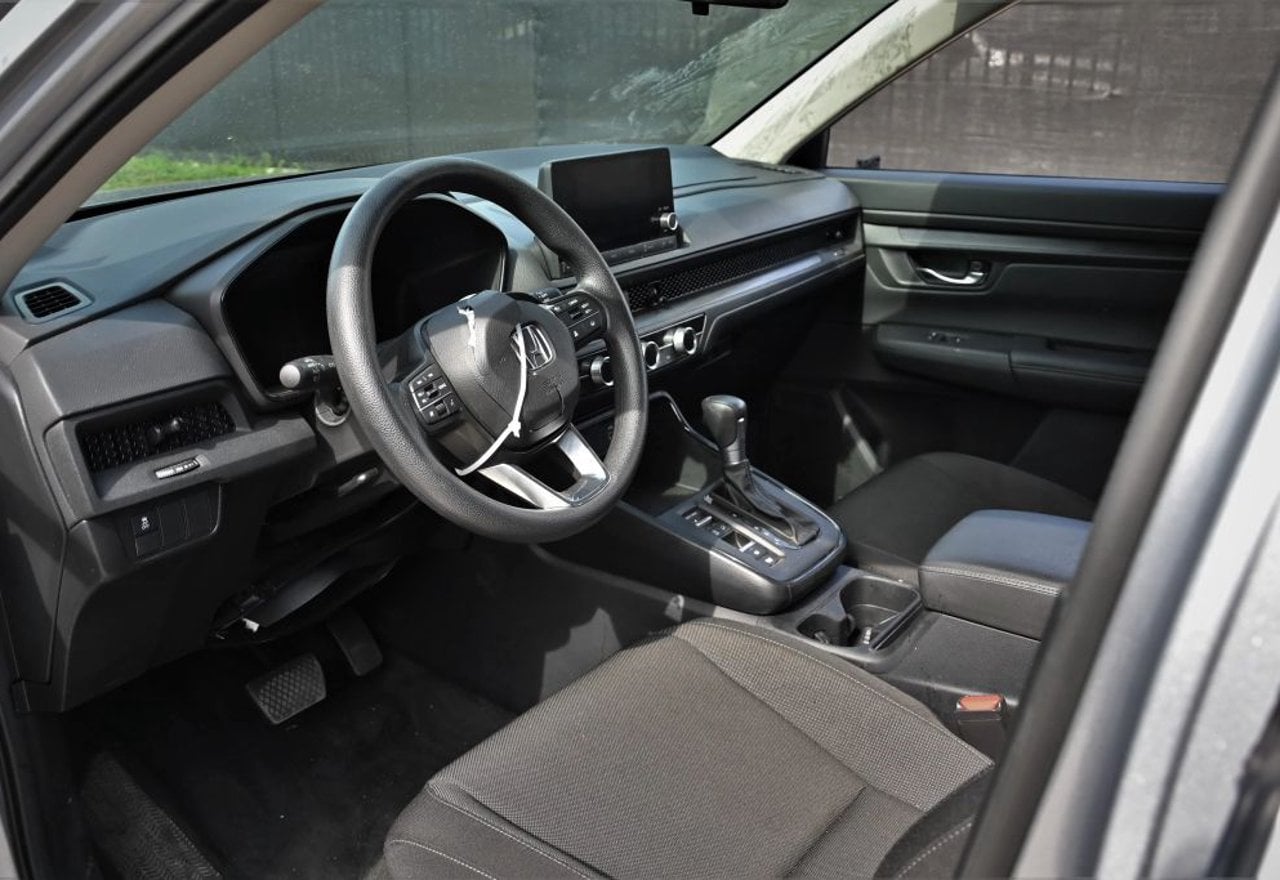2025 Honda CR-V LX - 2HKRS4H26SH484230 photo 26