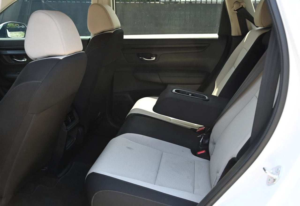 2025 Honda CR-V LX - 7FARS3H29SE004288 photo 31