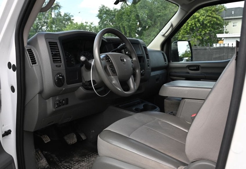 2021 Nissan NV 2500 HD SV - 1N6BF0KY1MN802783 photo 10