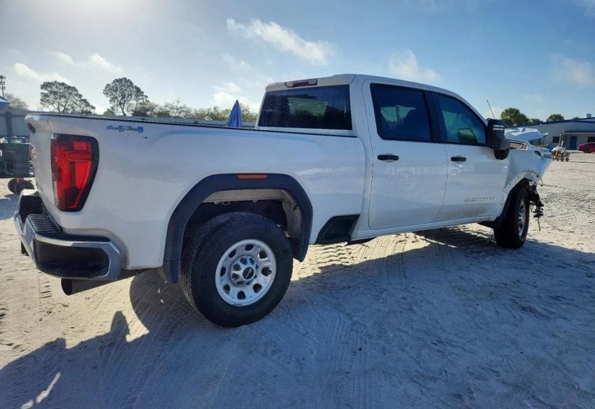 2025 GMC Sierra 2500HD Pro - 1GT4ULEY9SF317023 photo 4