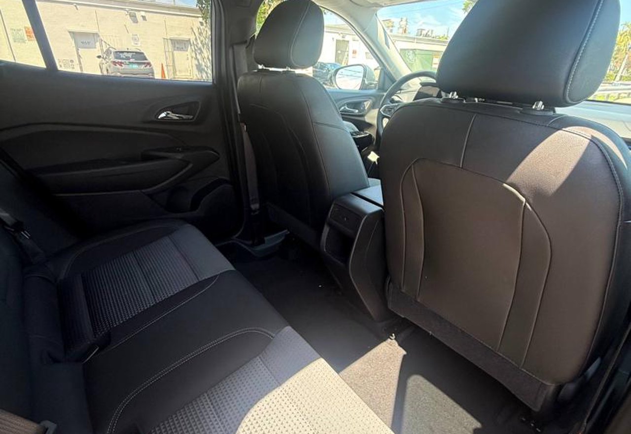 2024 Chevrolet Trax LT - KL77LHE27RC132891 photo 27