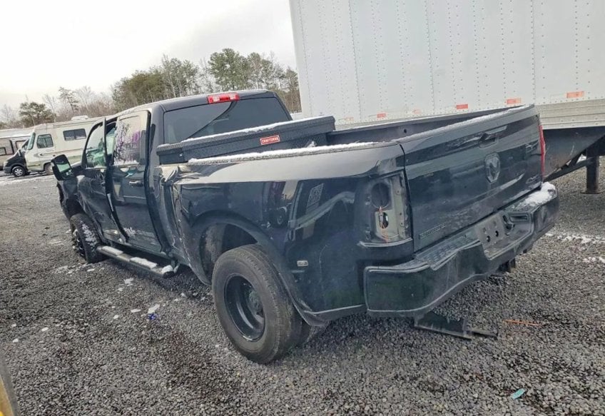 2024 Ram 3500 Big Horn - 3C63RRHL9RG184943 photo 4