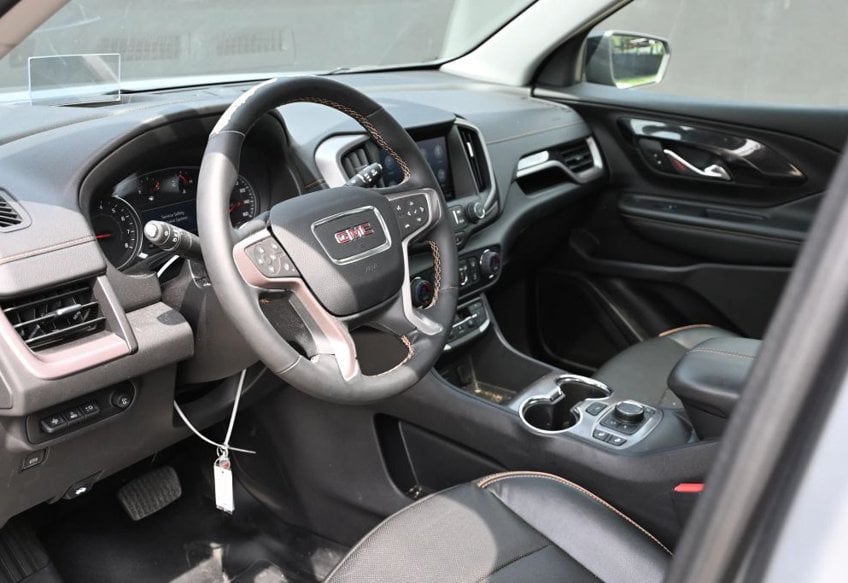 2024 GMC Terrain AT4 - 3GKALYEG6RL282200 photo 18
