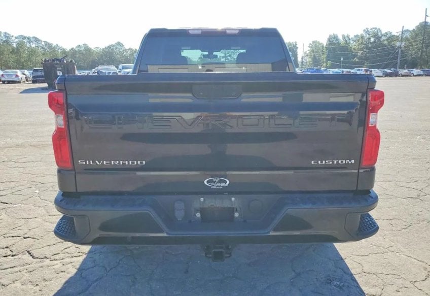 2021 Chevrolet Silverado 1500 Custom - 3GCPWBEH6MG186099 photo 6