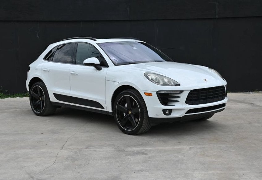 2016 Porsche Macan S Sport Utility 4D - WP1AB2A51GLB46466 photo 1