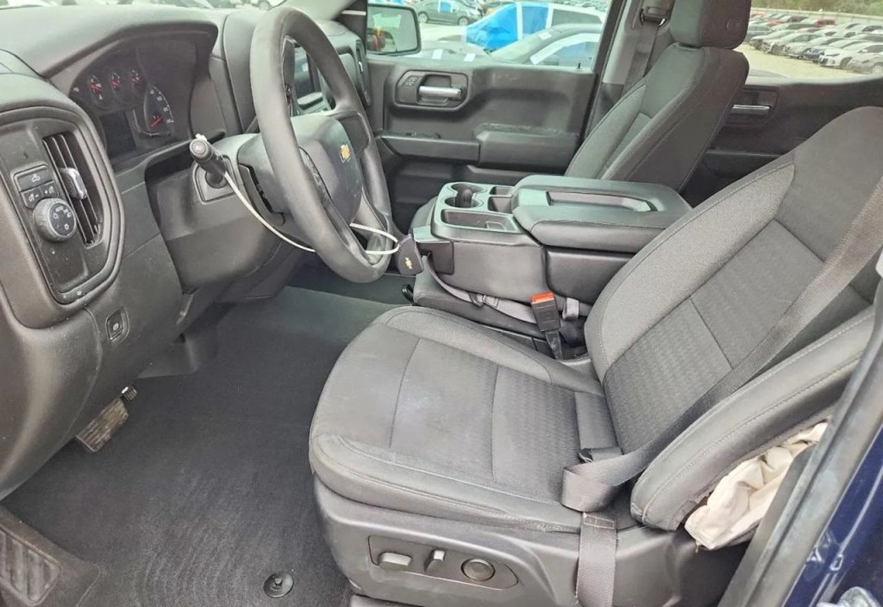 2022 Chevrolet Silverado 1500 Custom - 1GCPABEKXNZ590633 photo 19