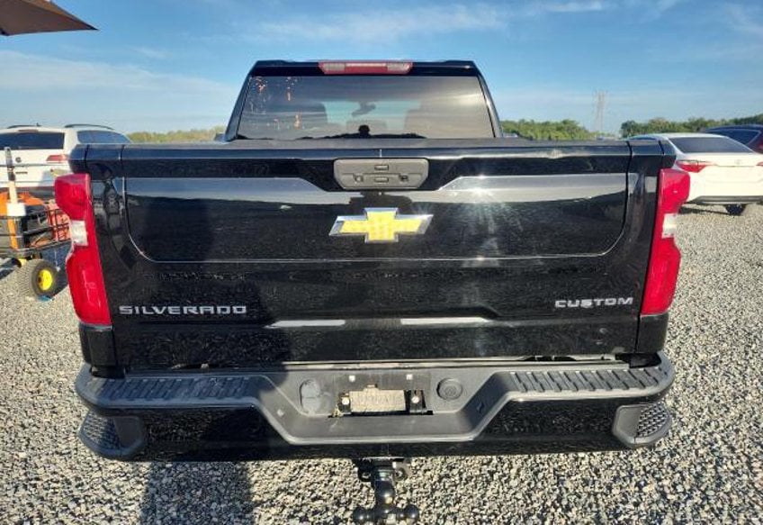 2021 Chevrolet Silverado 1500 Custom - 3GCPWBEKXMG366343 photo 6