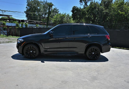 2017 BMW X5 xDrive50i - 5UXKR6C54H0J84734 photo 23
