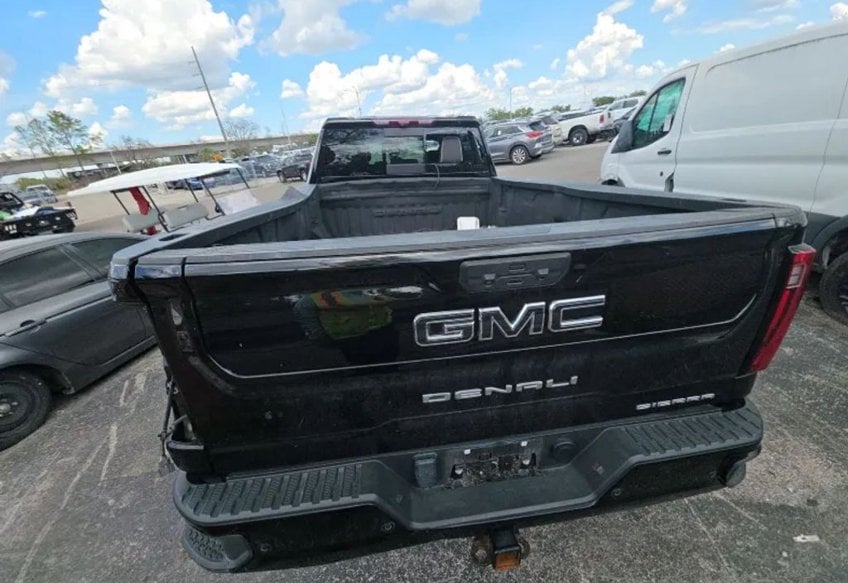 2024 GMC Sierra 3500HD Denali Ultimate - 1GT49YEY7RF336453 photo 9