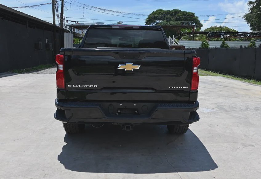 2021 Chevrolet Silverado 1500 Custom - 3GCPWBEKXMG366343 photo 8