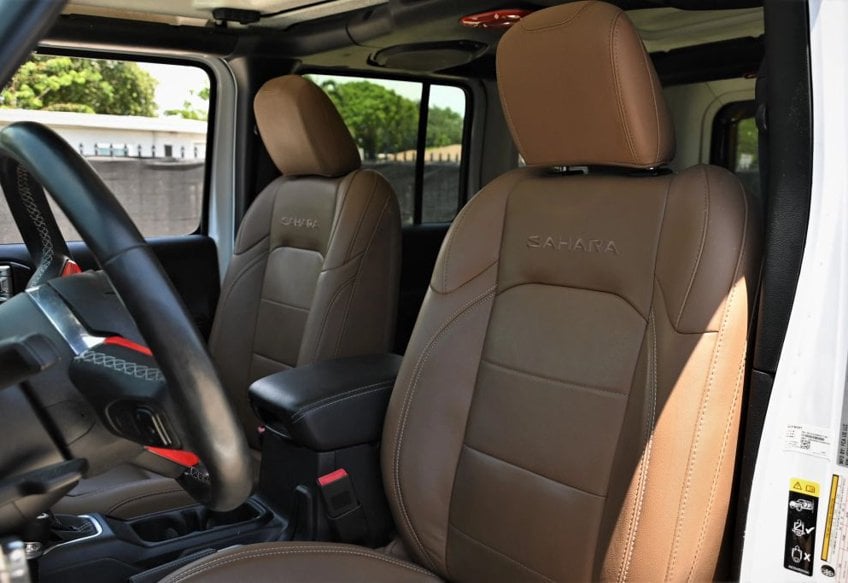 2021 Jeep Wrangler Unlimited Sahara - 1C4HJXEN6MW532689 photo 13