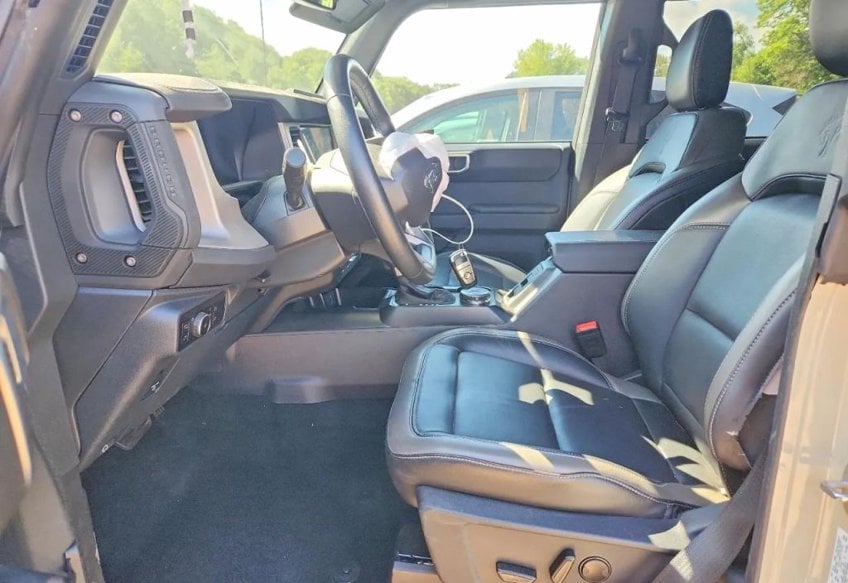 2025 Ford Bronco Outer Banks - 1FMEE8BH2SLB80653 photo 8