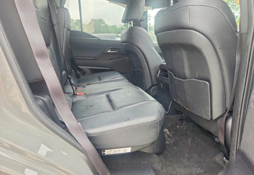 2024 Lexus GX 550 Luxury - JTJVBCDX1R5002183 photo 11