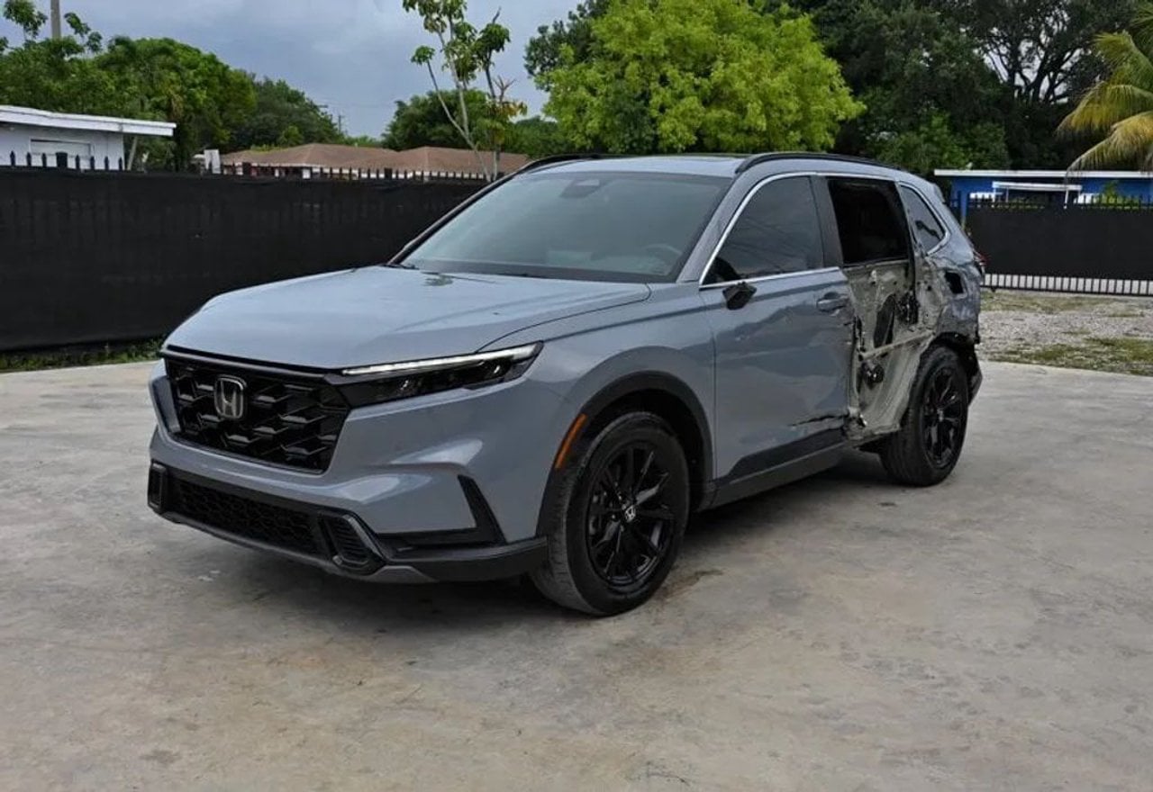 2025 Honda CR-V Hybrid Sport - 7FARS5H55SE024124 photo 18