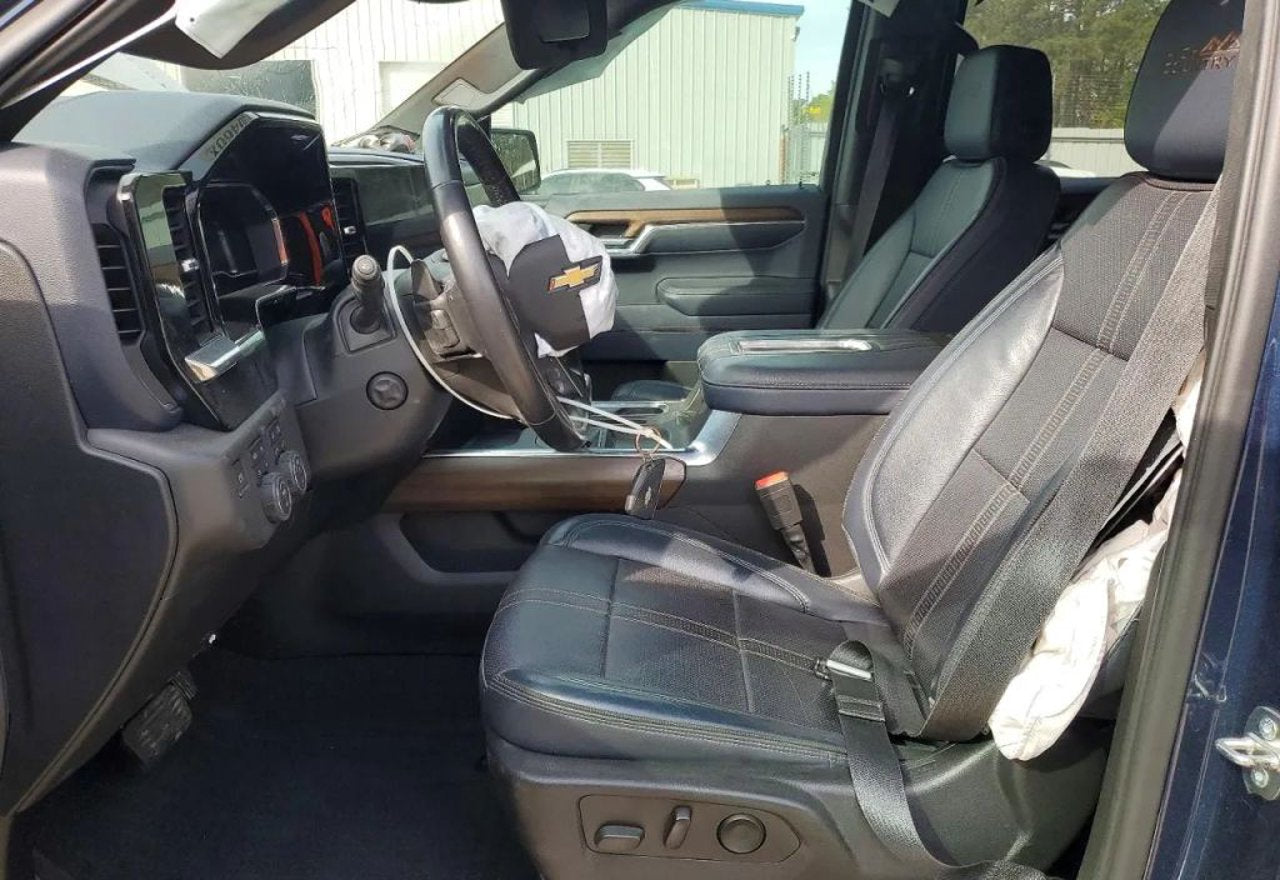 2022 Chevrolet Silverado 1500 High Country - 3GCUDJET5NG585756 photo 19