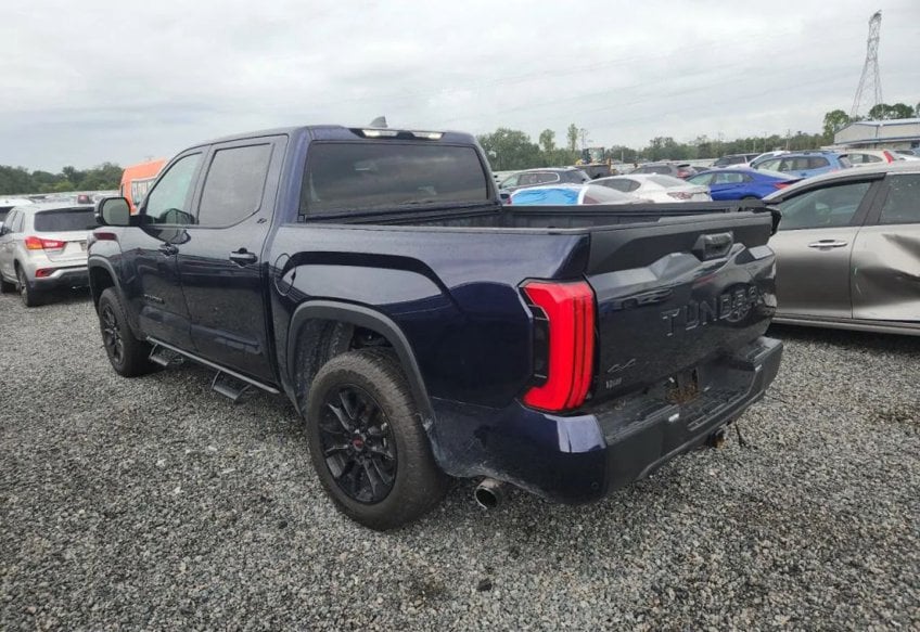2024 Toyota Tundra SR5 - 5TFLA5DB9RX211530 photo 3