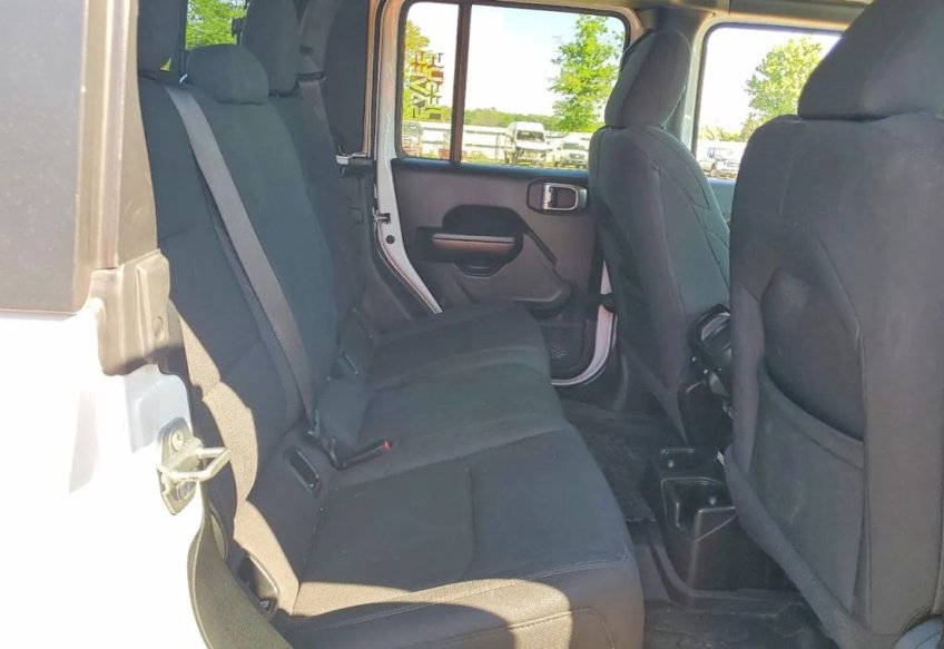 2021 Jeep Gladiator Sport S - 1C6JJTAG2ML508030 photo 10