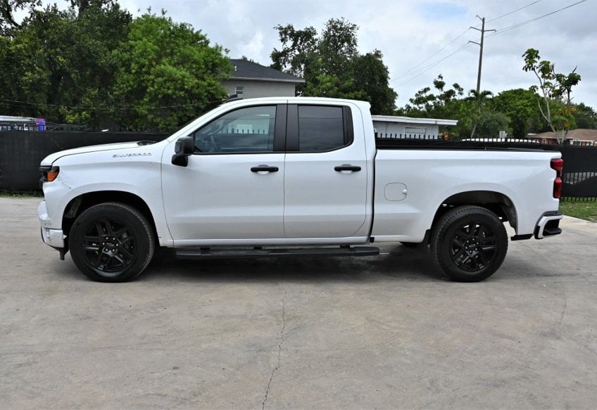 2025 Chevrolet Silverado 1500 Custom - 1GCRABEK3SZ238532 photo 6