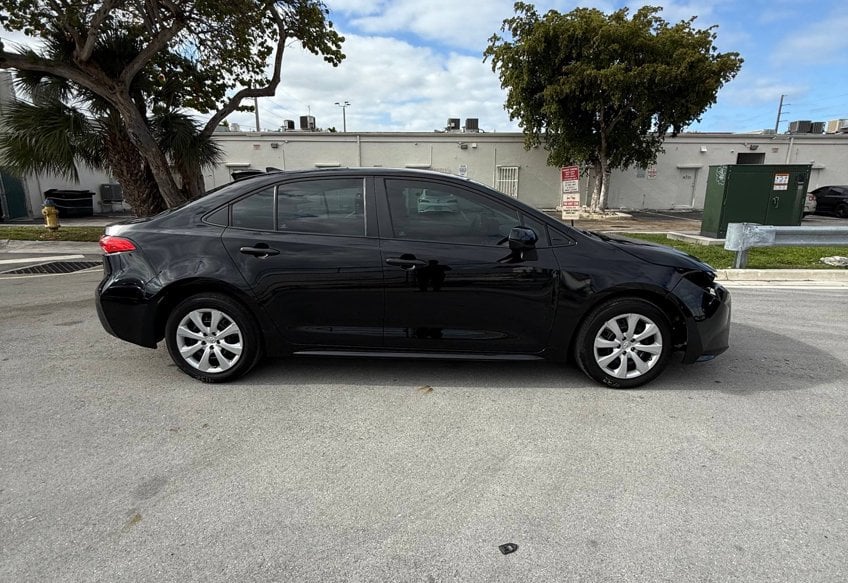 2023 Toyota Corolla LE - 5YFB4MDE3PP019989 photo 6
