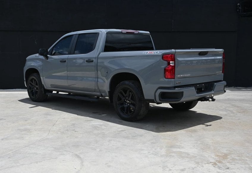 2024 Chevrolet Silverado 1500 Custom - 3GCPDBEK7RG347973 photo 3