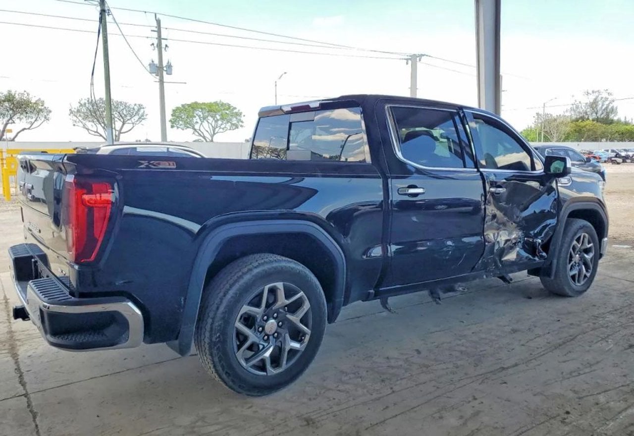 2022 GMC Sierra 1500 SLT - 3GTUUDET9NG658905 photo 15