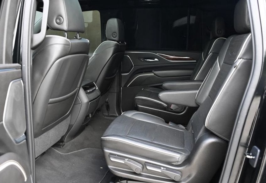 2021 Cadillac Escalade ESV Premium Luxury Sport Utility 4D - 1GYS4LKL2MR185685 photo 20