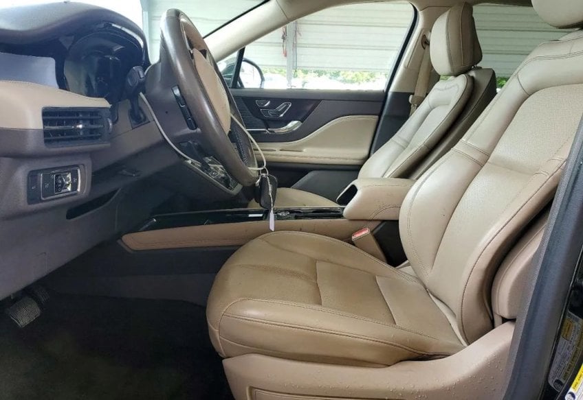 2020 Lincoln Corsair Standard - 5LMCJ1C96LUL27731 photo 8