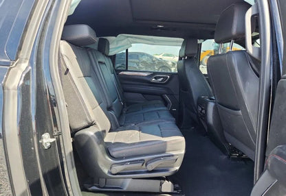 2023 Chevrolet Suburban RST - 1GNSCEKD4PR343579 photo 21