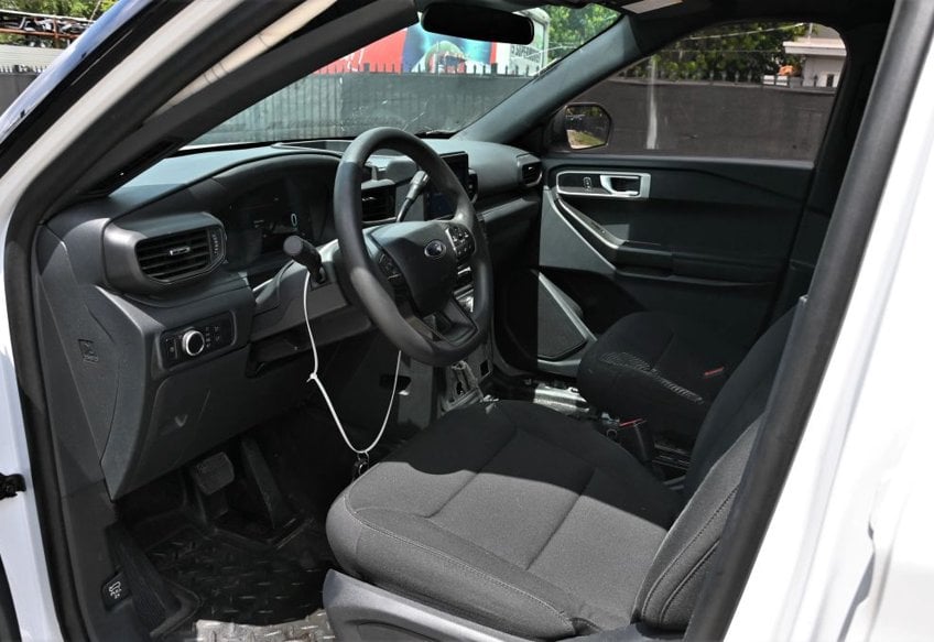 2025 Ford Explorer Police Interceptor Utility - 1FM5K8AB8SGA35292 photo 11