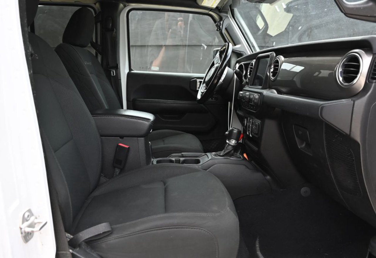 2020 Jeep Gladiator Overland - 1C6HJTFG3LL198931 photo 40