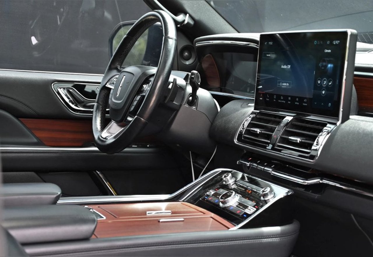 2024 Lincoln Navigator L Premiere - 5LMJJ3NG1REL04360 photo 38