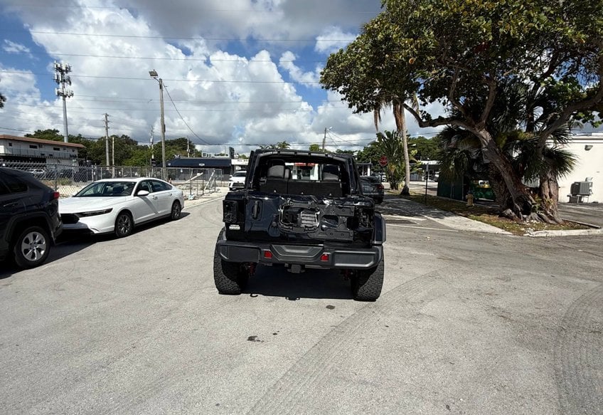 2023 Jeep Wrangler Sport - 1C4HJXDG4PW647119 photo 8