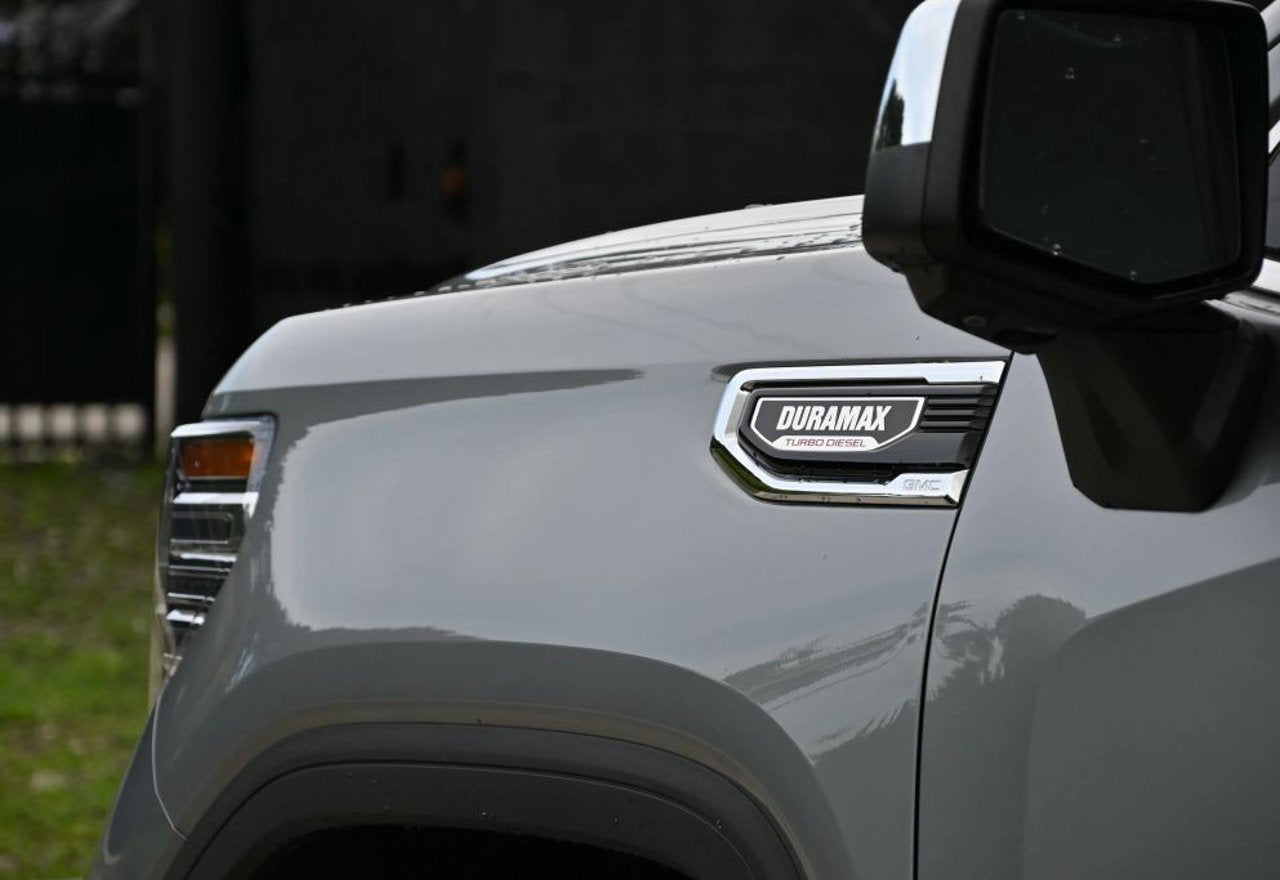 2023 GMC Sierra 1500 SLT - 3GTUUDE88PG286827 photo 30