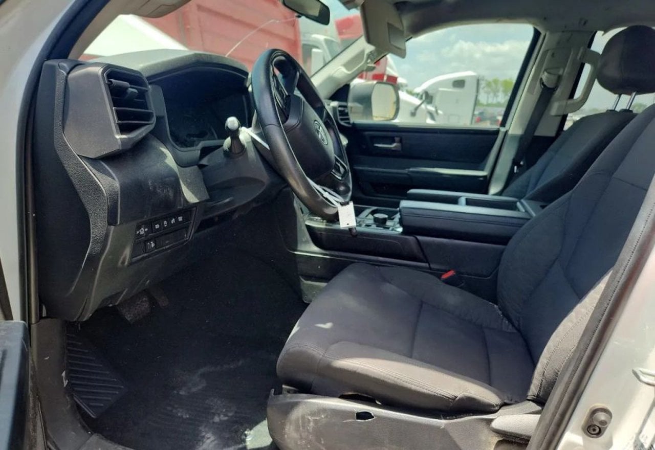 2023 Toyota Tundra SR5 - 5TFLA5DB4PX063204 photo 12
