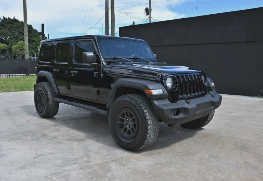 2023 Jeep Wrangler Sport - 1C4HJXDG4PW647119 photo 2