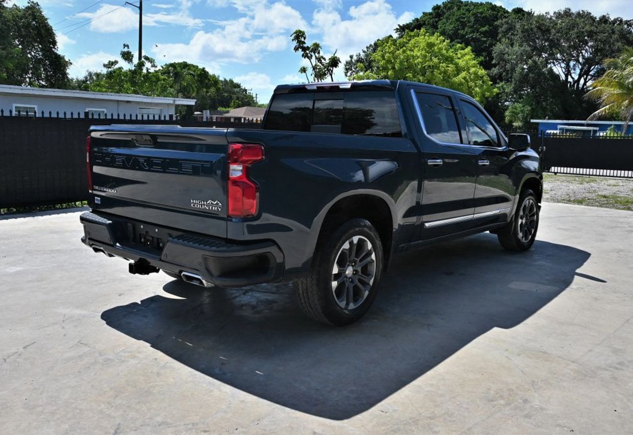 2022 Chevrolet Silverado 1500 High Country - 3GCUDJET5NG585756 photo 29