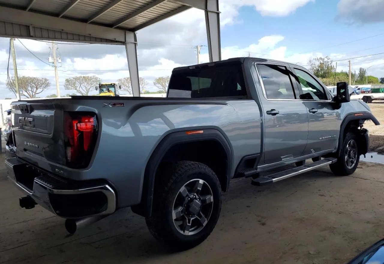 2025 GMC Sierra 3500HD SLE - 1GT4UTEY7SF115538 photo 13