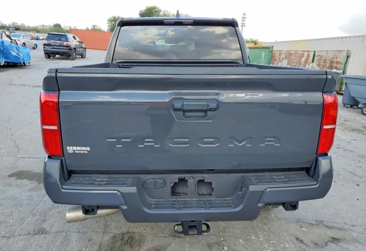 2025 Toyota Tacoma SR5 - 3TMKB5FNXSM036068 photo 16