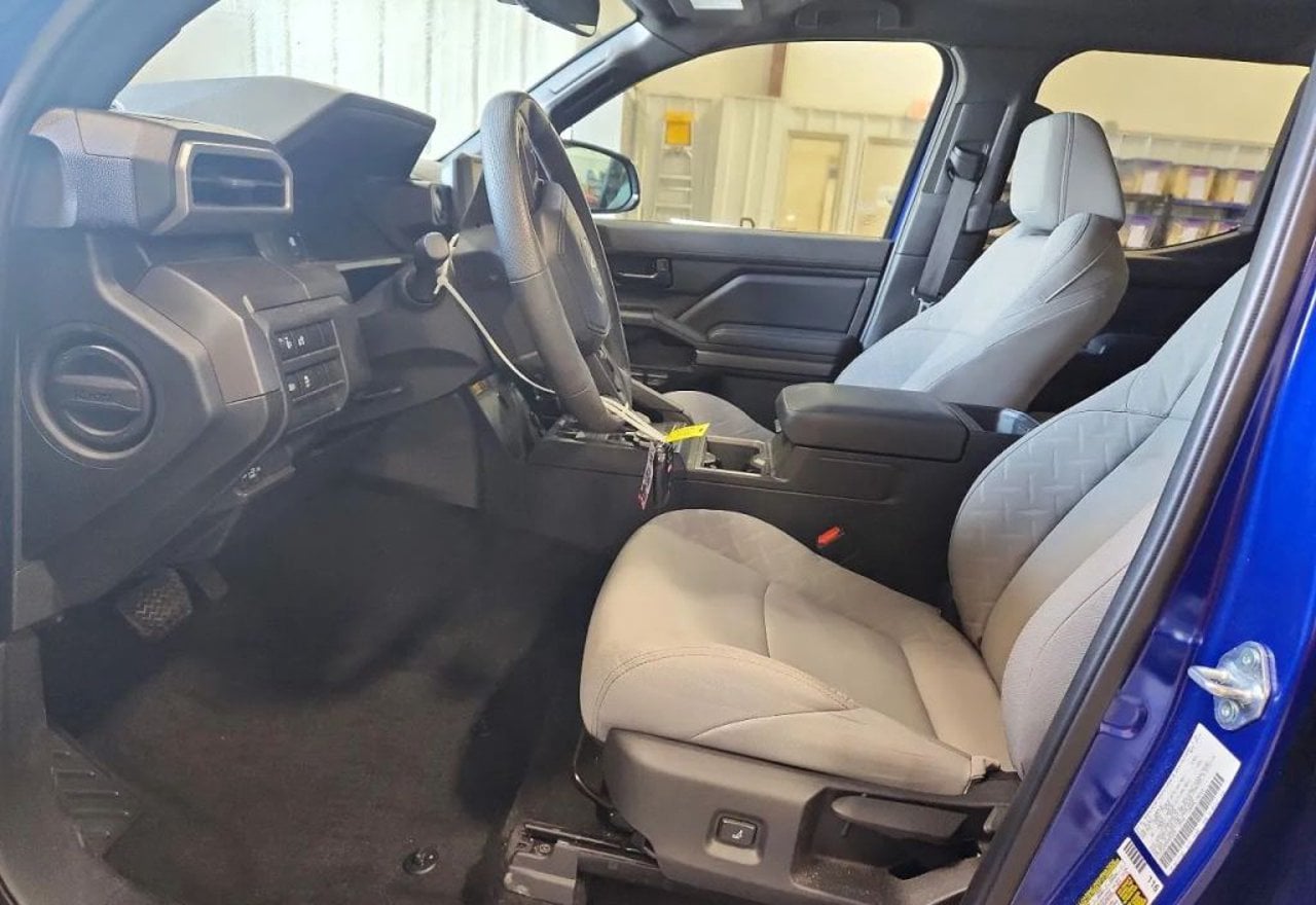 2024 Toyota Tacoma SR5 - 3TMLB5JN3RM059228 photo 19