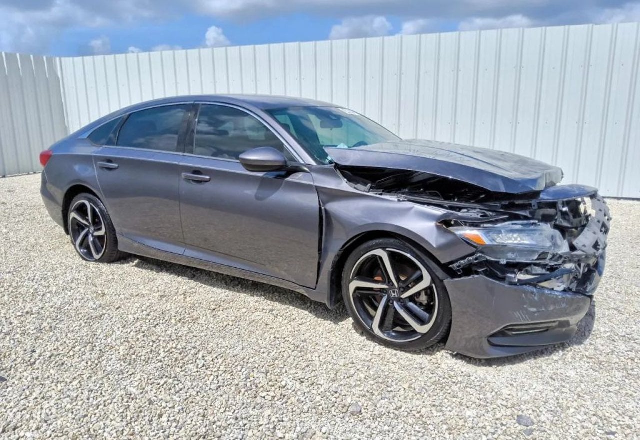 2018 Honda Accord Sport - 1HGCV1F35JA259148 photo 13