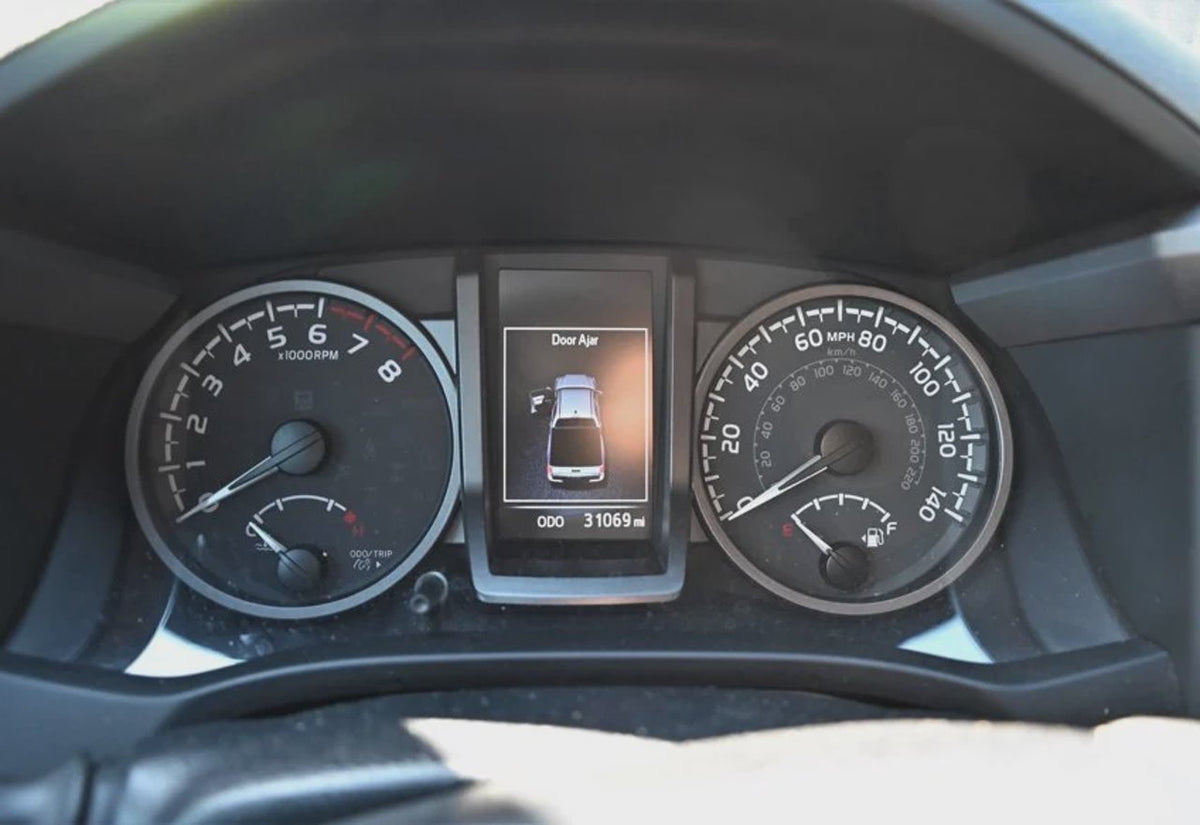 2023 Toyota Tacoma TRD Sport - 3TMAZ5CN2PM216132 photo 30