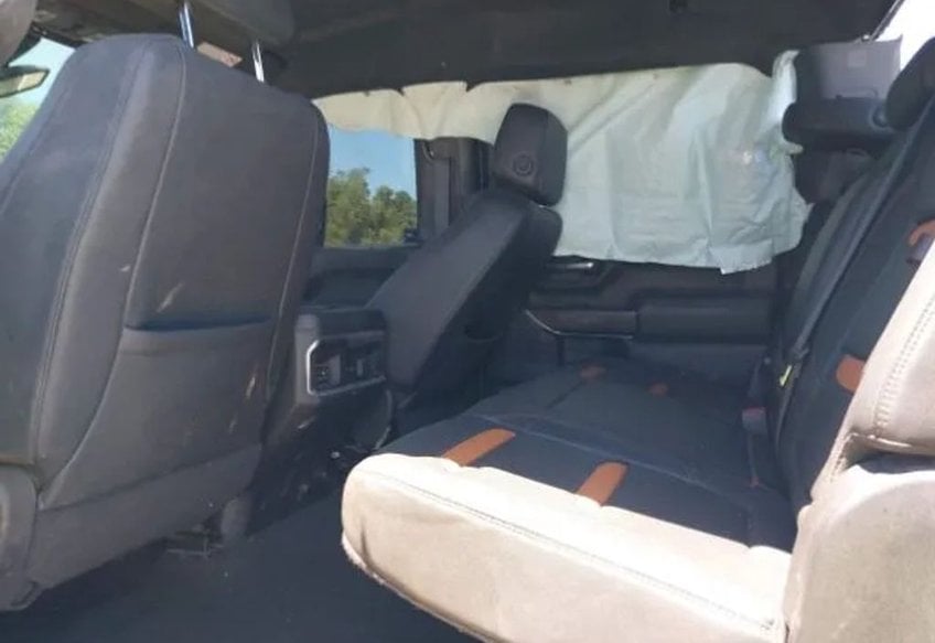 2022 GMC Sierra 2500HD AT4 - 1GT49PEYXNF209328 photo 6